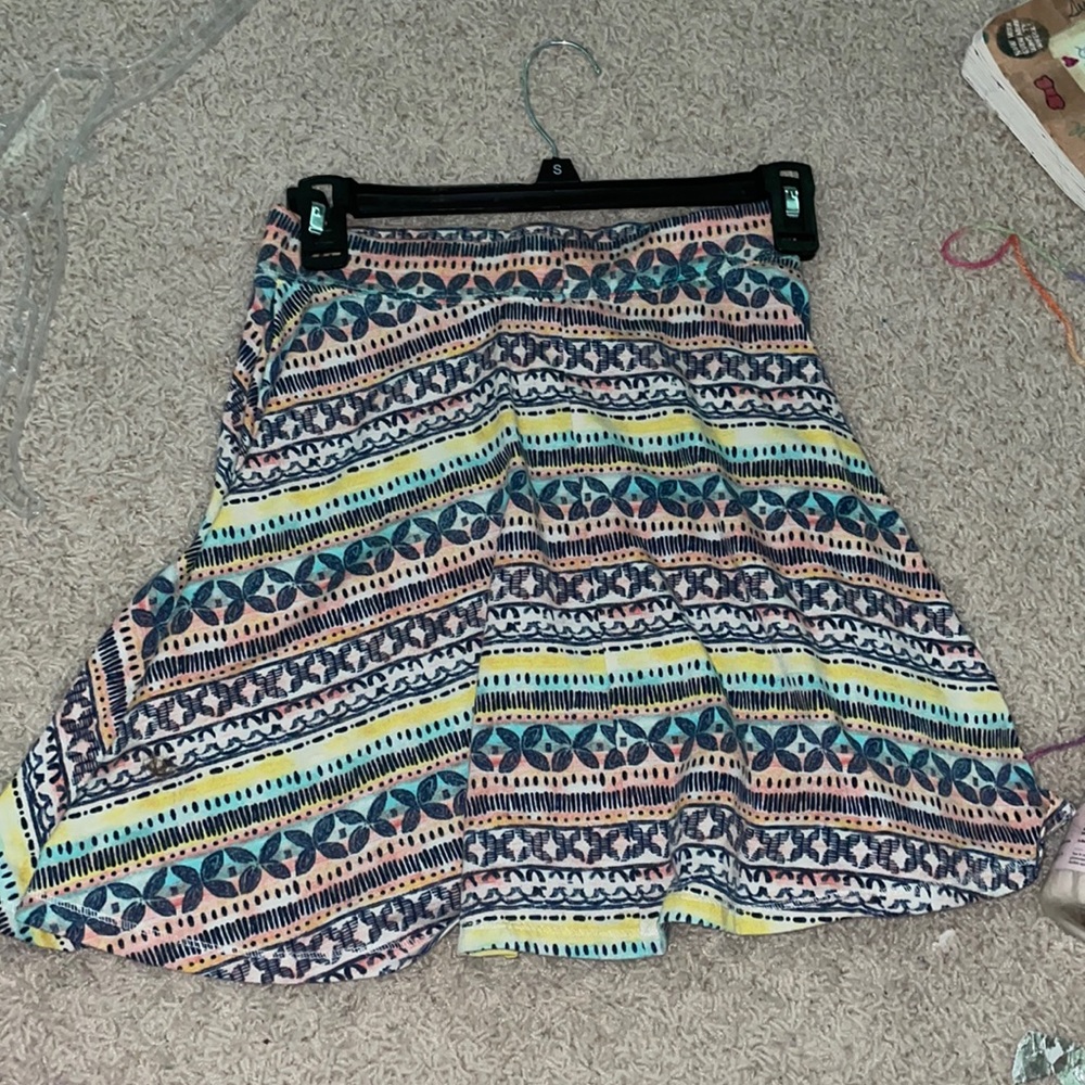 Skirt!